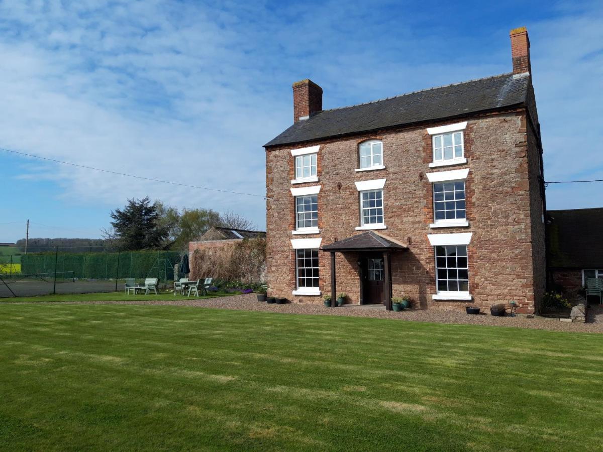 Upper Eyton Farmhouse B&B Alberbury Екстериор снимка