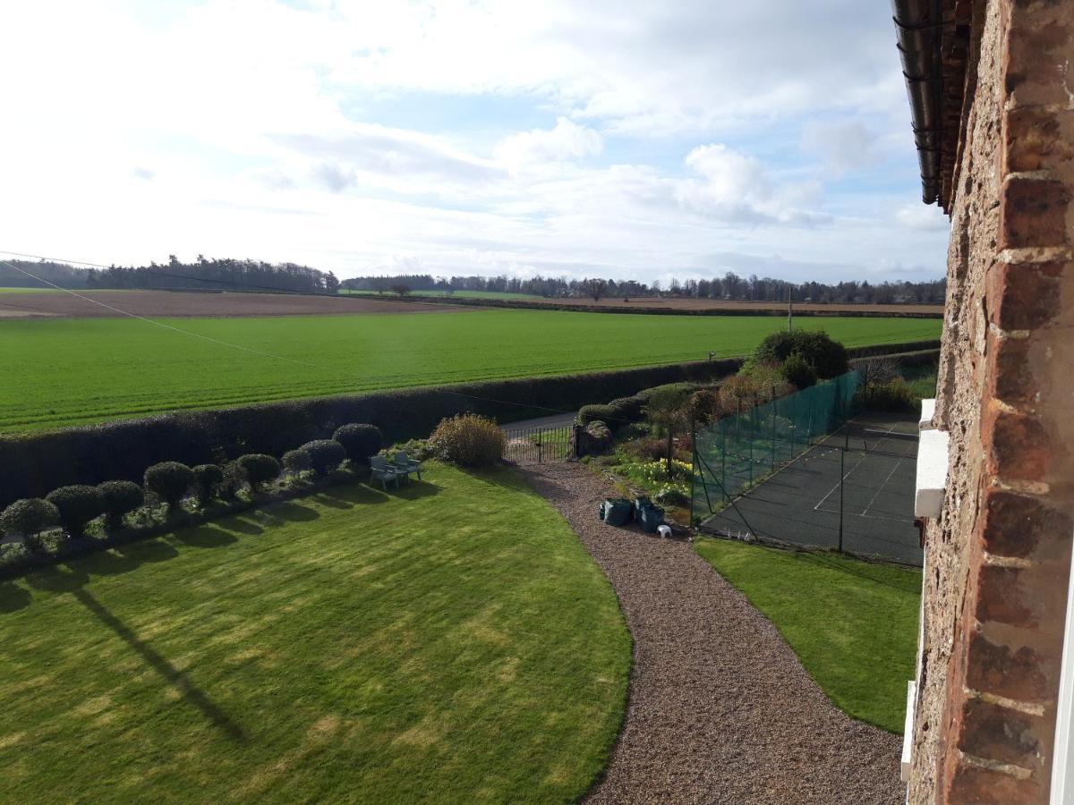 Upper Eyton Farmhouse B&B Alberbury Екстериор снимка